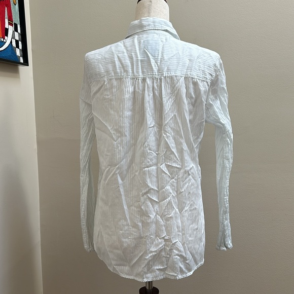 A&F button down - Picture 3 of 6